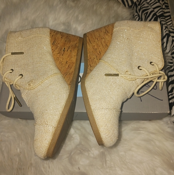 Toms women desert lace up ankle bootie wedge shoes - Picture 9 of 14